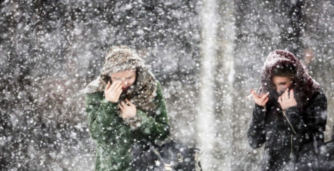 Метель, ветер и снег: какая погода ожидается в Казахстане в понедельник