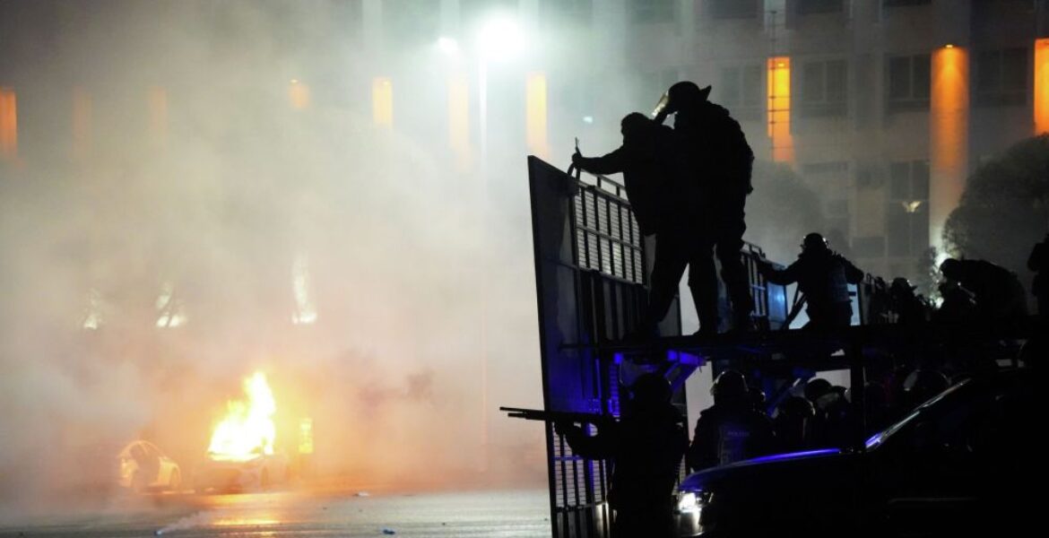 В реанимации находятся 7 пострадавших в ходе протестов в Алматы