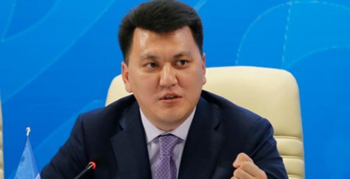 «Казахстан атакуют с целью госпереворота», — Ерлан Карин